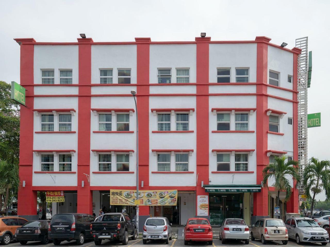 Ls Lifestyle Hotel Balakong Cheras Exterior photo